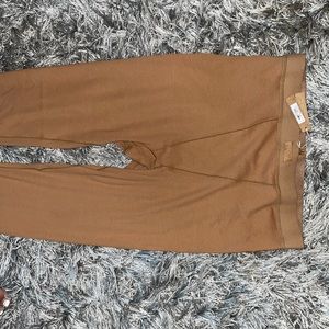 SKIMS Camel Leggings